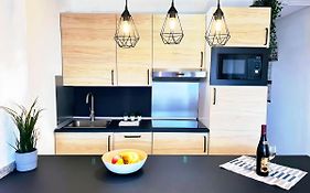 Seaview Friendly Holiday Home 8